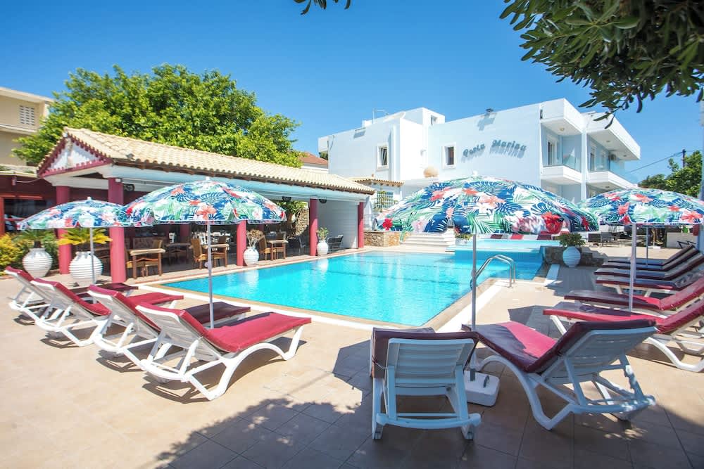 Perla Marina Hotel 1
