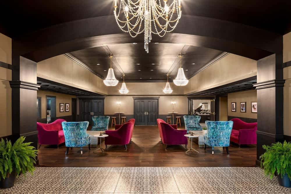 The Highlander Hotel, Ascend Hotel Collection 2