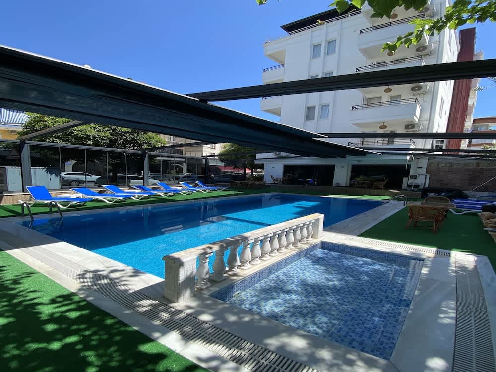 Kadeer Hotel 1