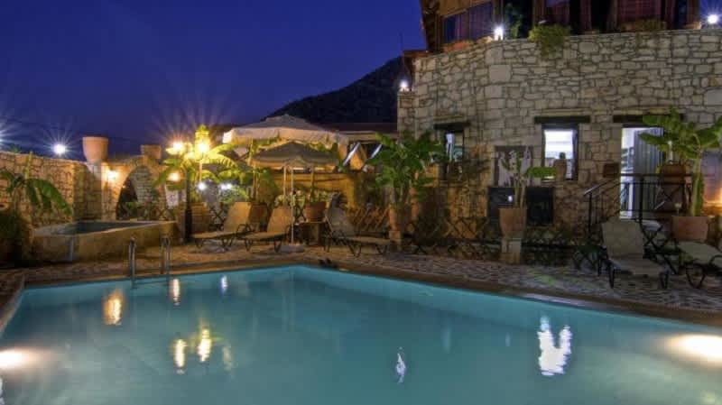 Stone Village Hotel Apartments 1