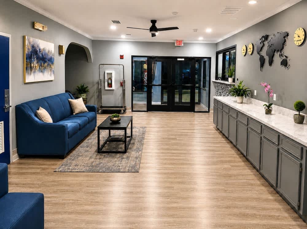 Americas Best Value Inn and Suites Bush International Airport 1