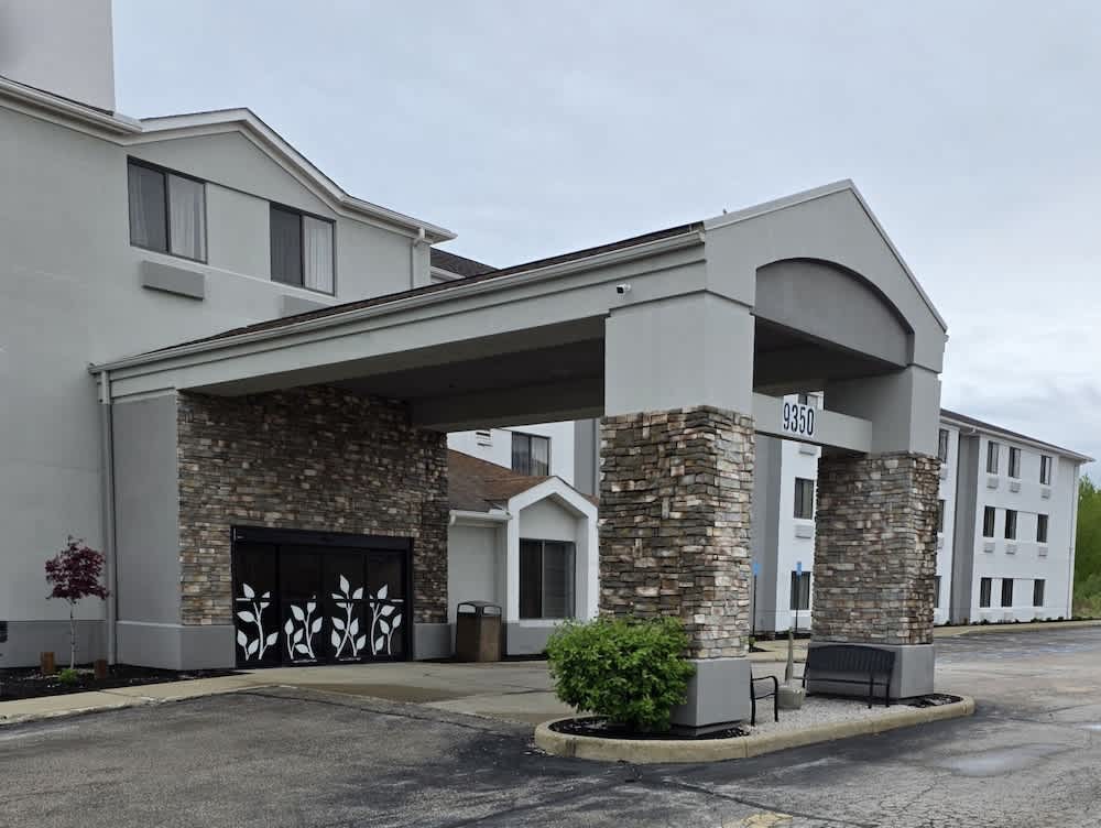 Austinburg Hotel 1