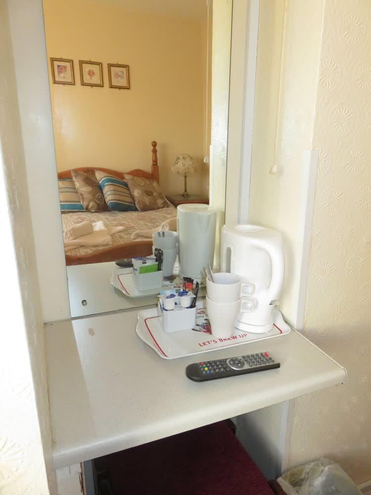 Glencoe Hotel 2