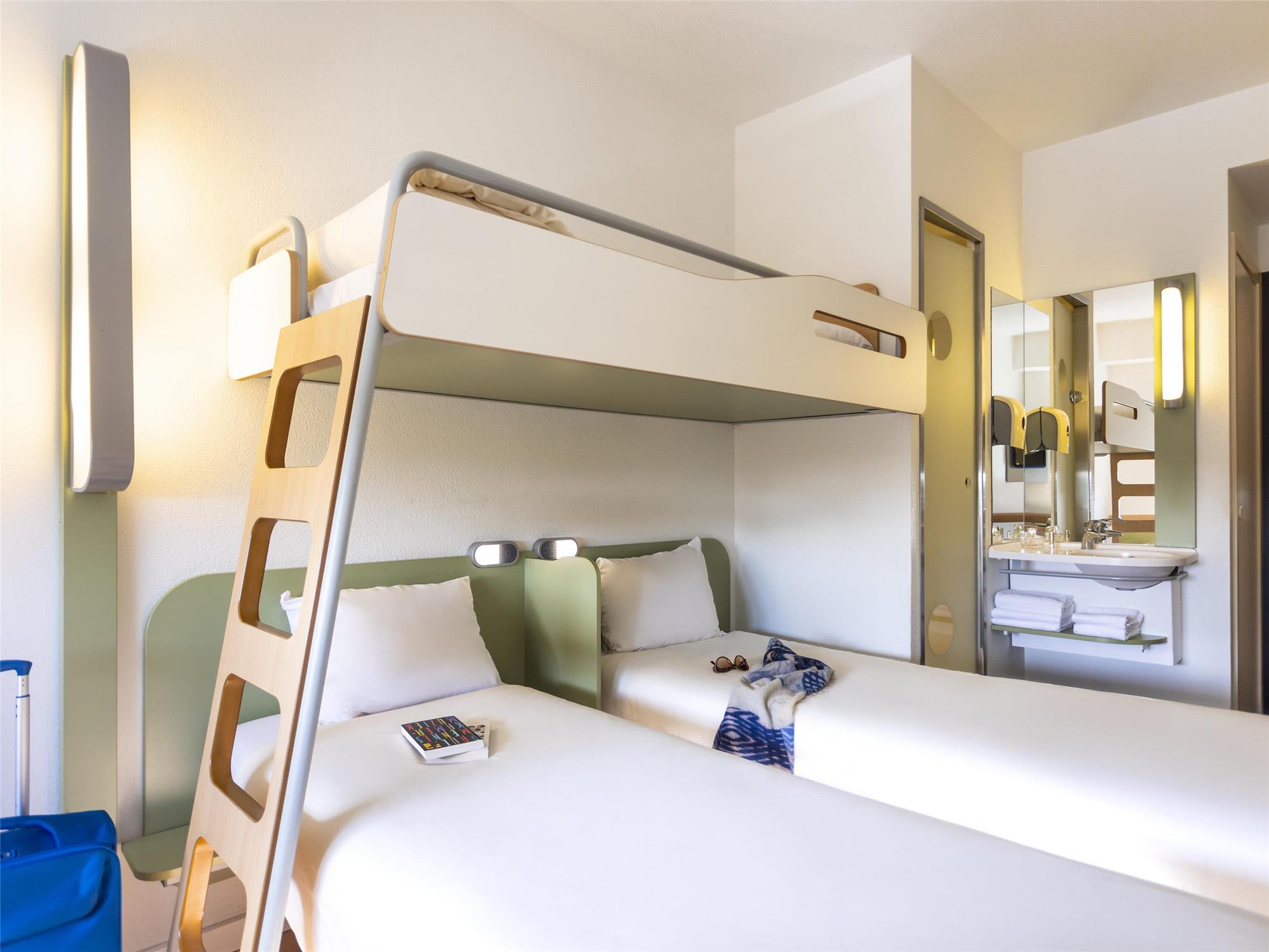 ibis budget Antwerpen Centraal Station 1