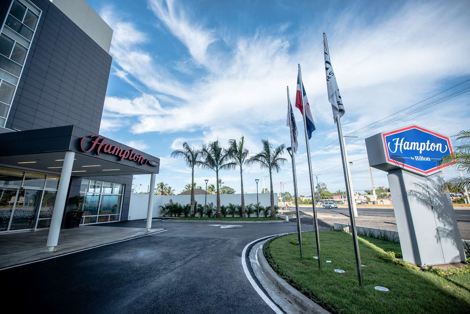 Hampton by Hilton Santo Domingo Airport 1