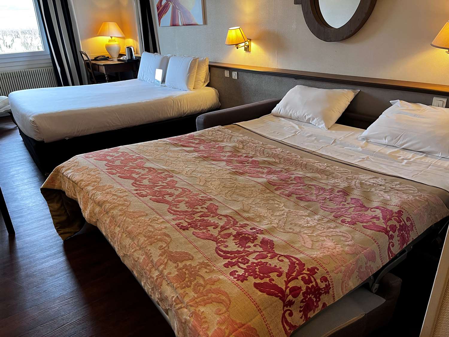 Kyriad Prestige Beaune le Panorama 1