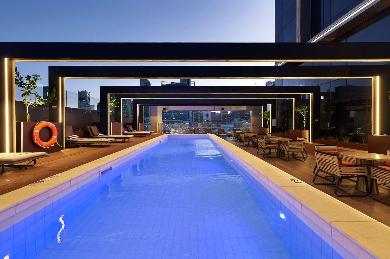 Doubletree By Hilton Perth Northbridge 1