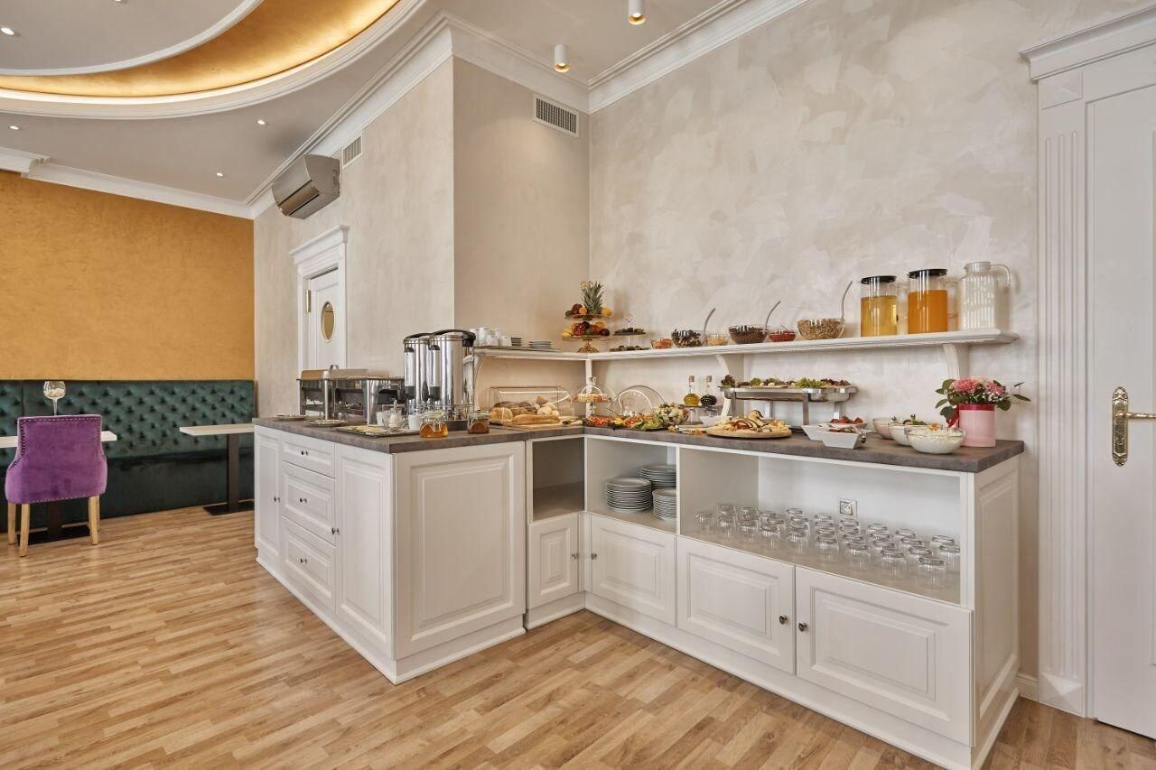 Golden Key Boutique Hotel 2