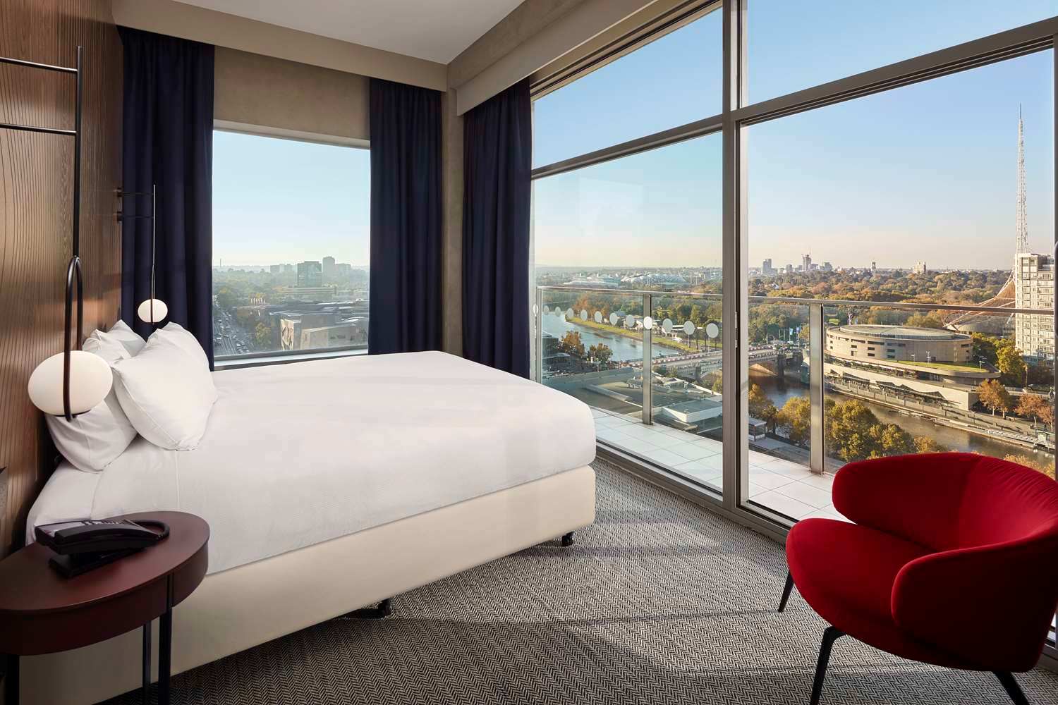 DoubleTree by Hilton Melbourne - Flinders Street 1