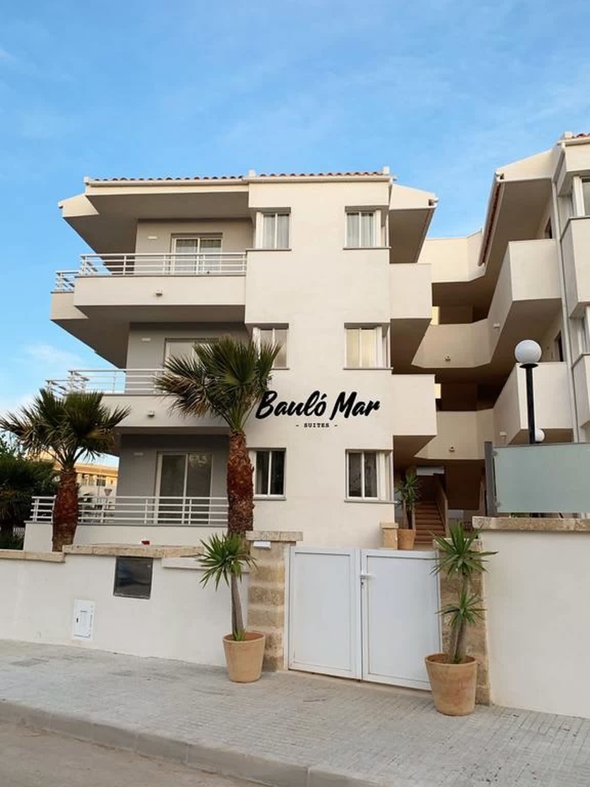 Bauló Mar Apartments 1