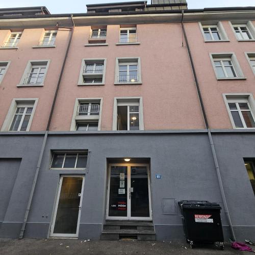 Stay2Night City Center Hostel 2