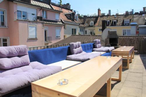 Stay2Night City Center Hostel 1