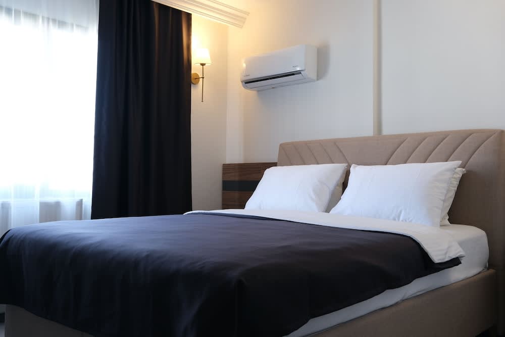 Üstün Hotel Alsancak 1