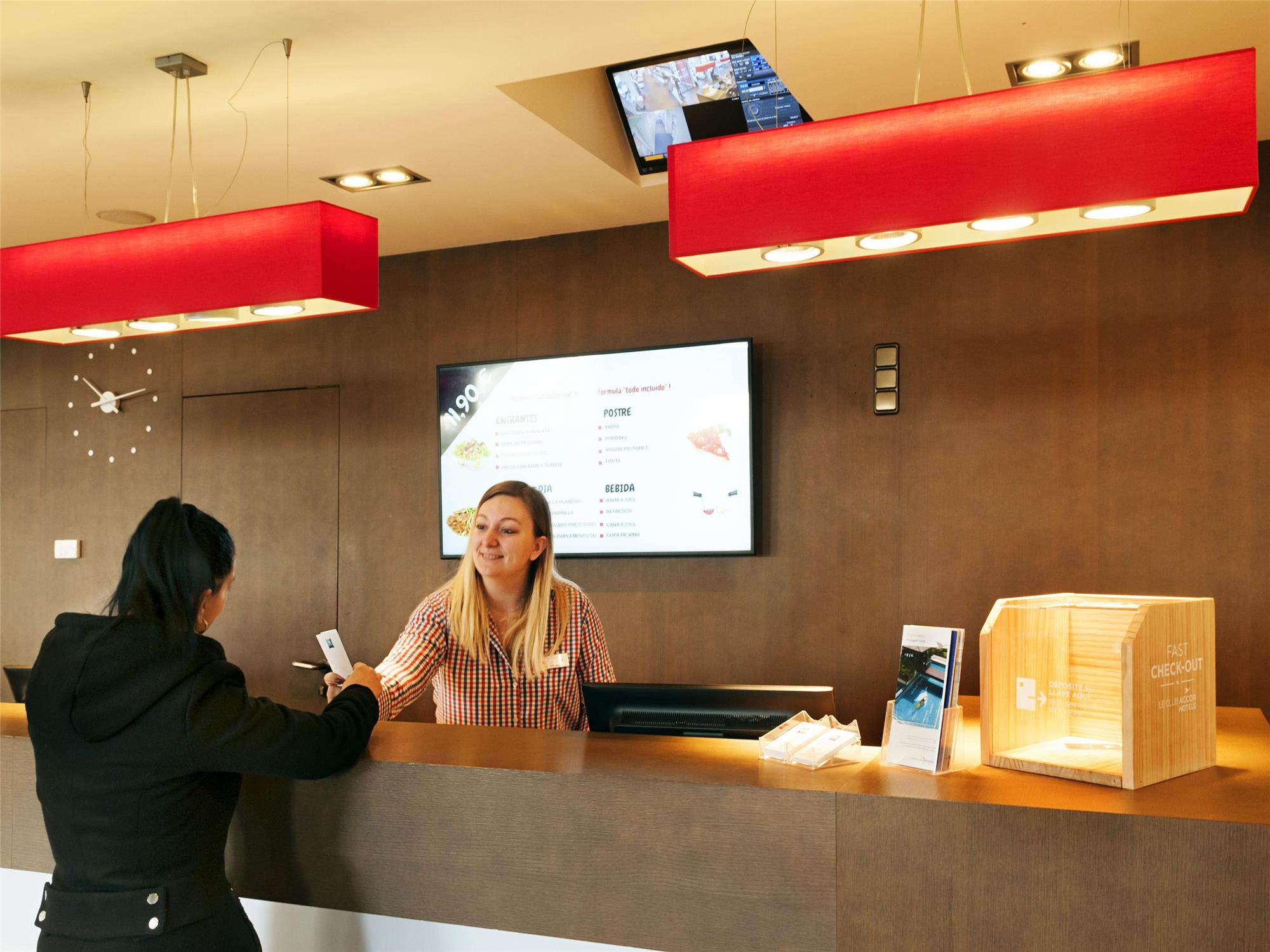 Ibis Lleida 2