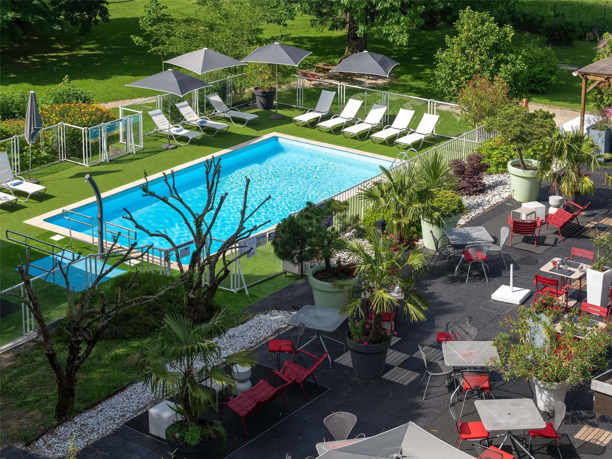 Novotel Grenoble Nord Voreppe 1