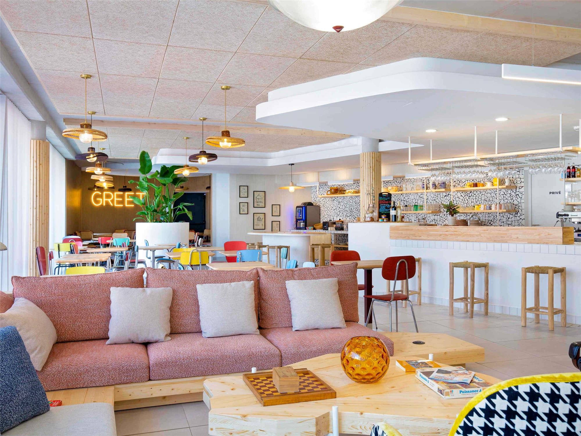 ibis Styles Salon de Provence 2