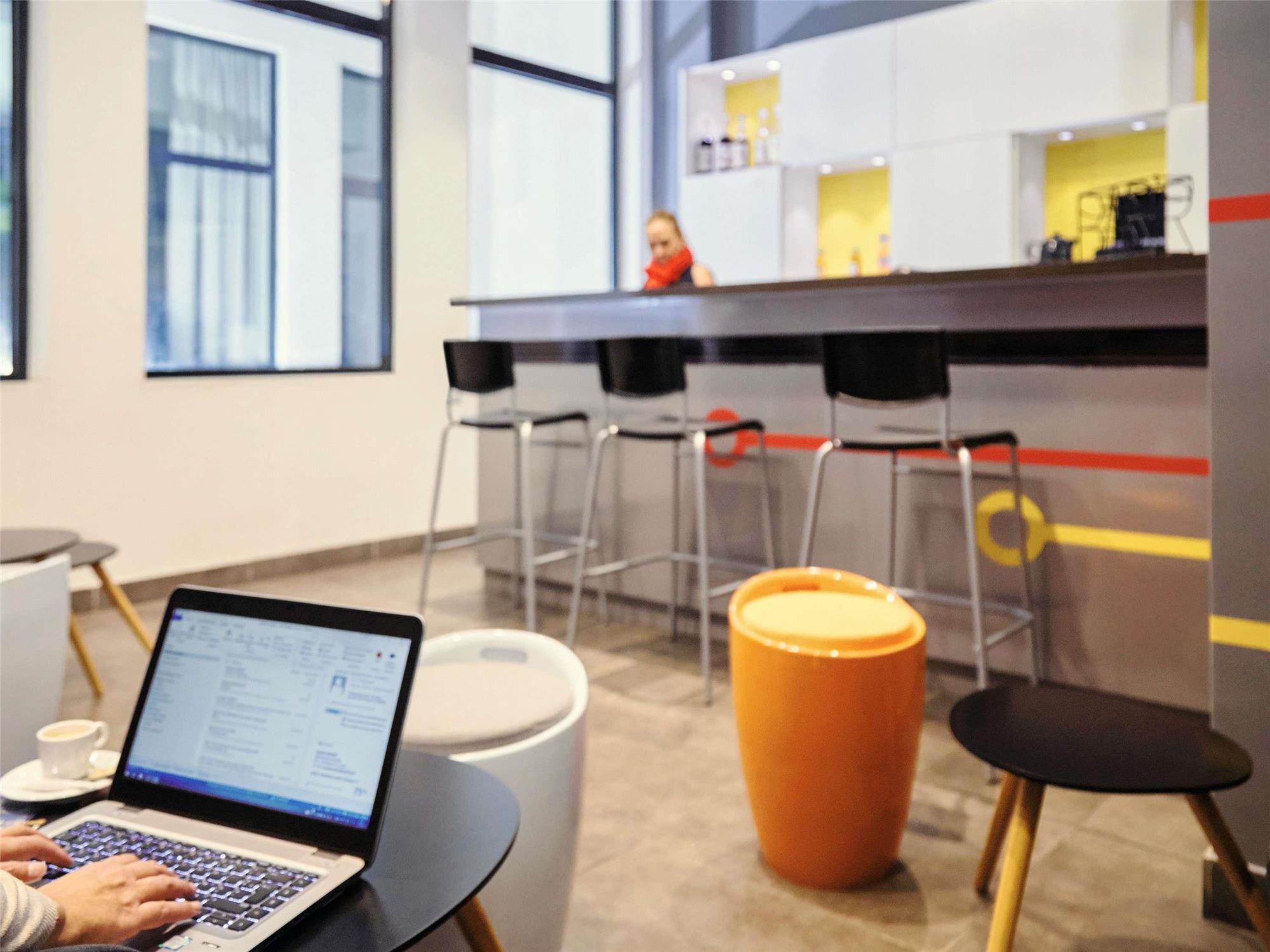 ibis Styles Marseille Gare Saint-Charles 2