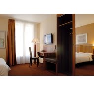Hotel The Originals du Grand Monarque Nantes Gare 2