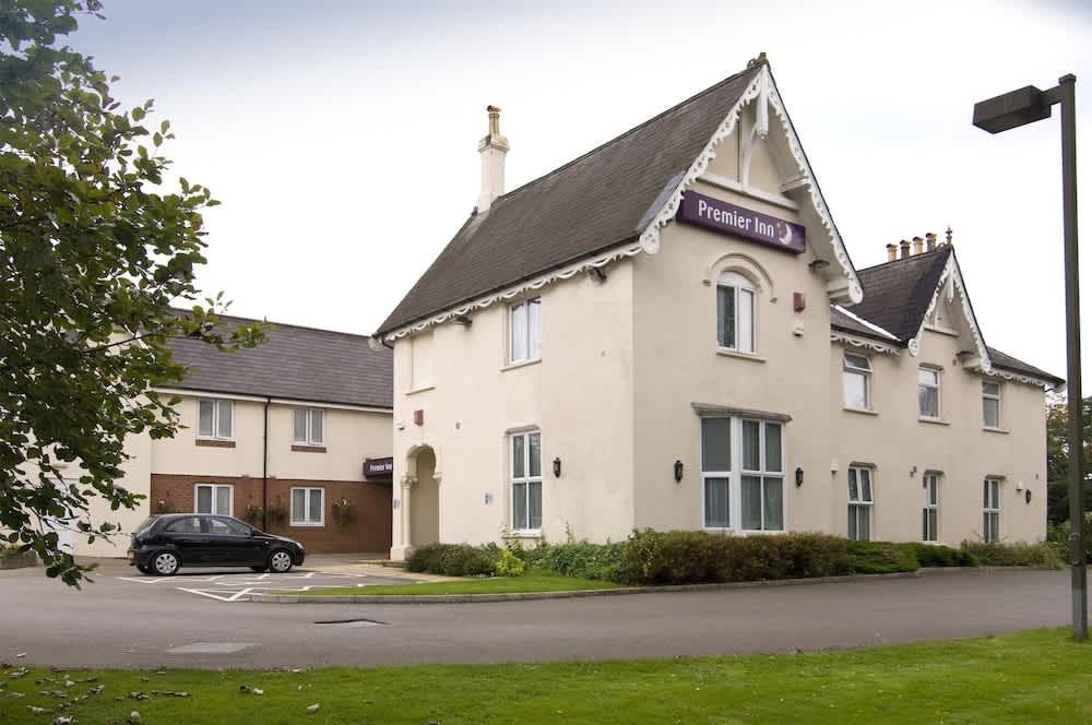 Premier Inn Taunton Ruishton - M5 J25 1