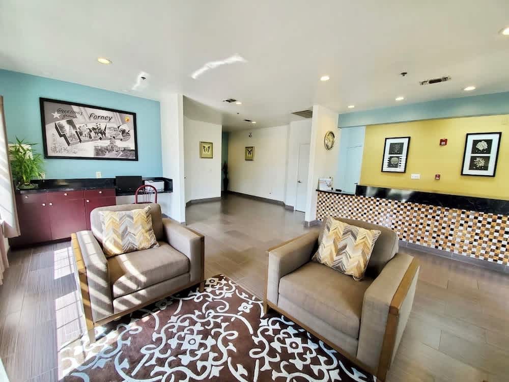 Scottish Inns & Suites Forney 2