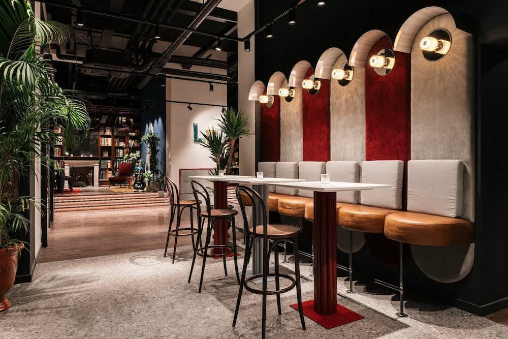 Ruby Lilou Hotel Marseille by IHG 1