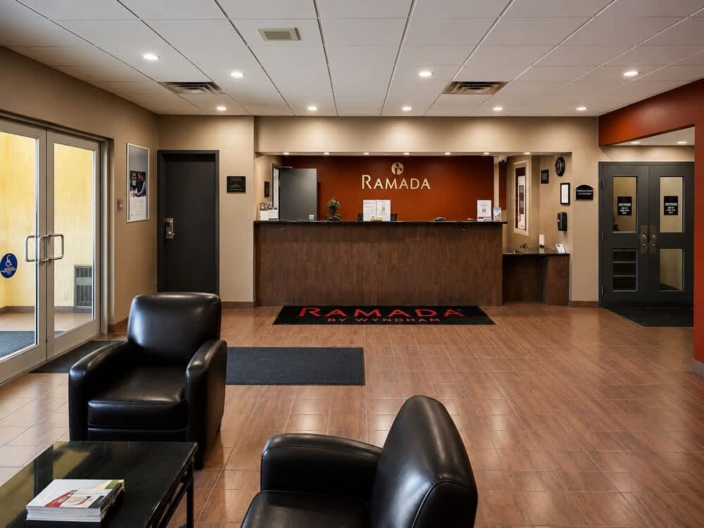 Ramada by Wyndham Trenton 2