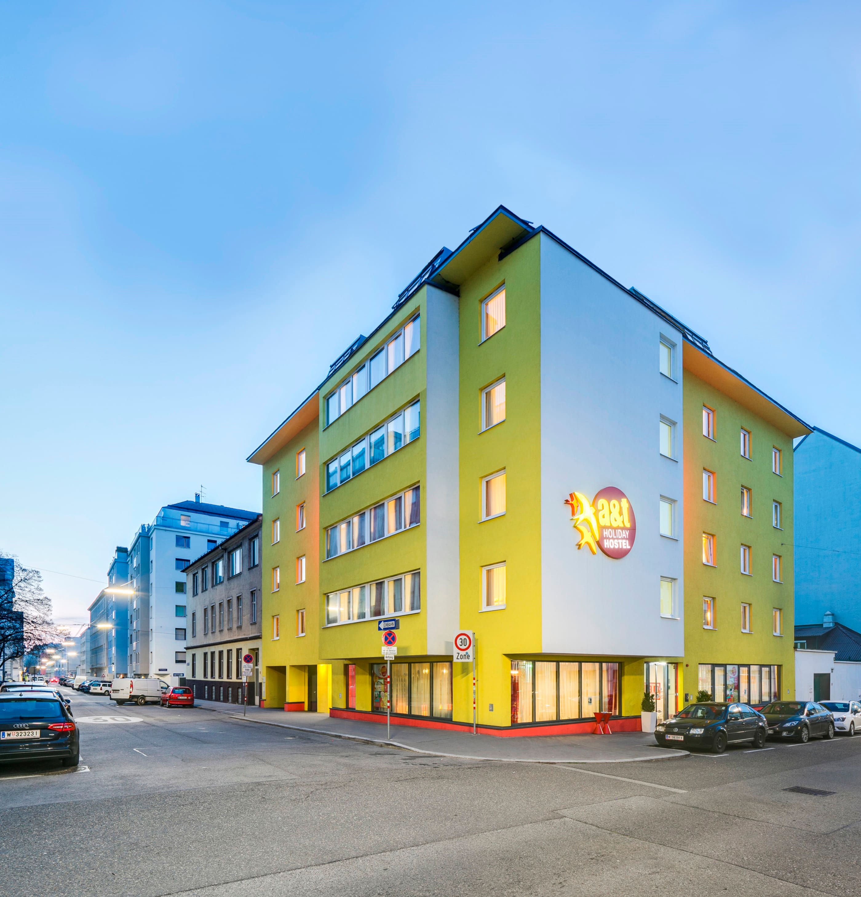 A&T Hotel & Hostel 2