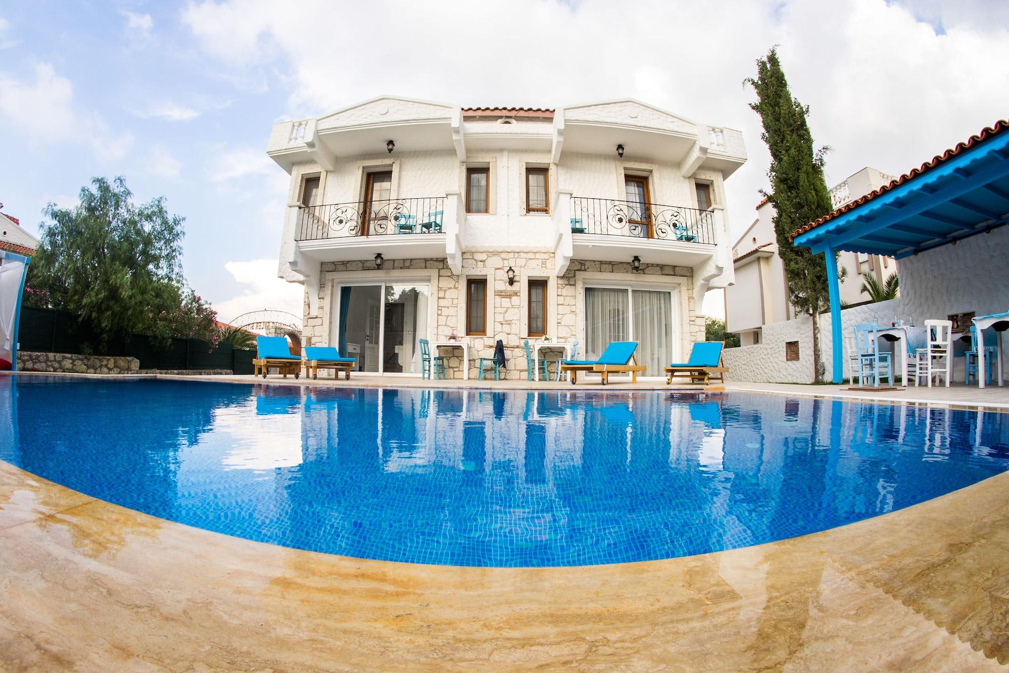 Bugra Alacati - Adults Only 2
