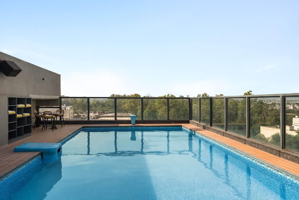 Ramada Encore By Wyndham Chandigarh Zirakpur 1