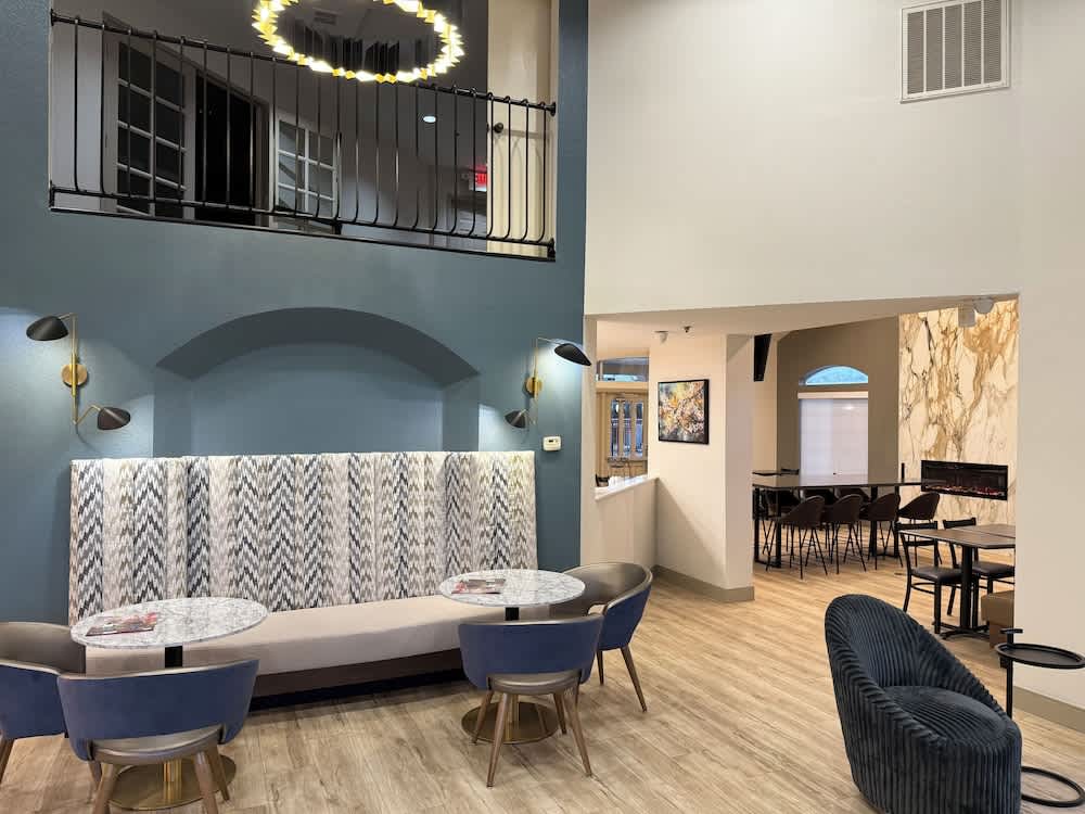 Best Western Palm Court Inn 2