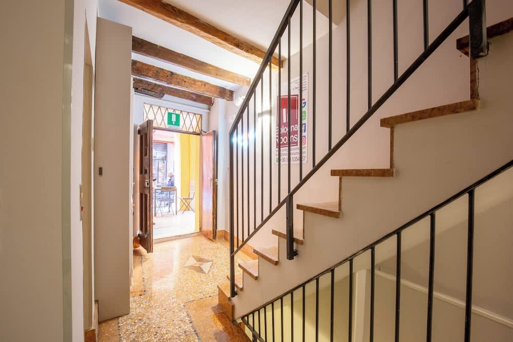 BolognaRoomscom - Falegnami Boutique 2