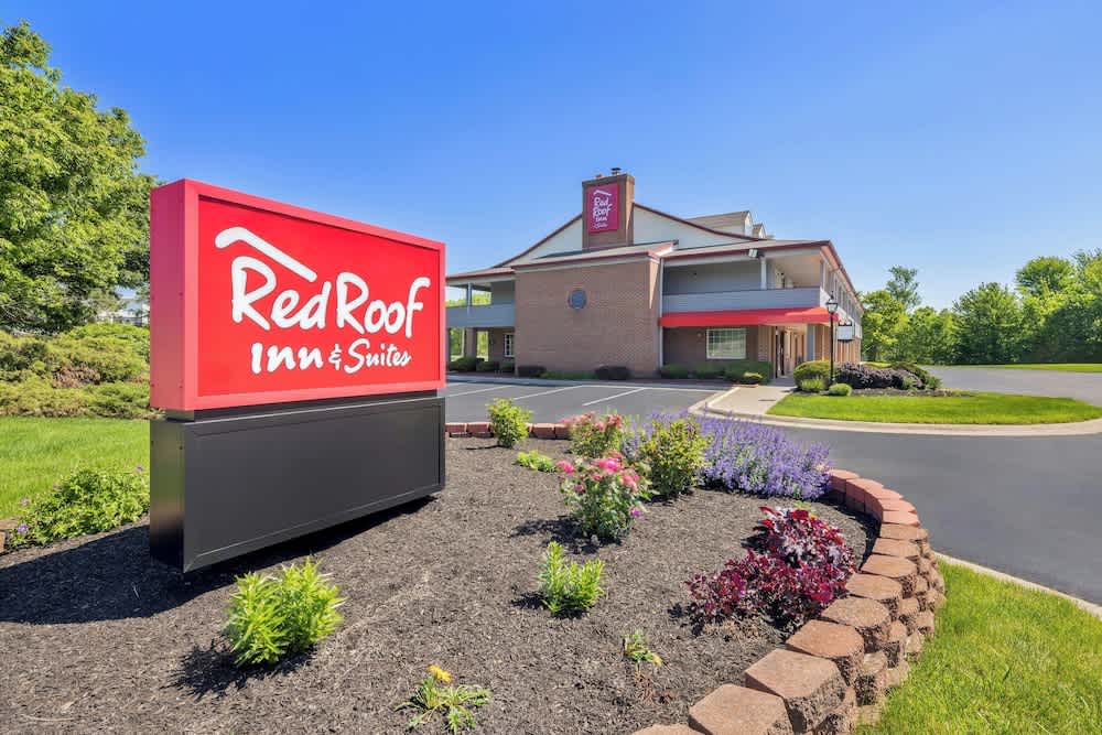 Red Roof Inn & Suites Marysville 1