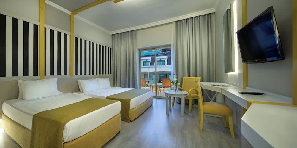 Grand Ring Hotel 2