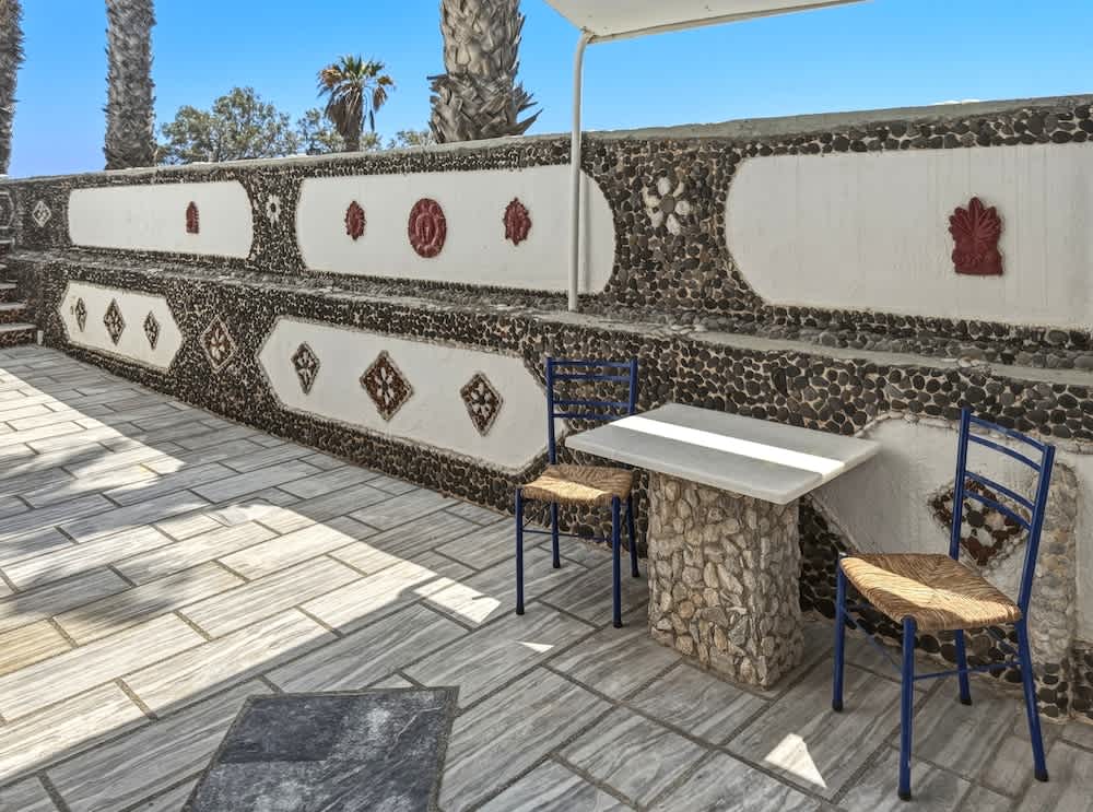 Stavros Beachfront Domes by Booking Kottas 2