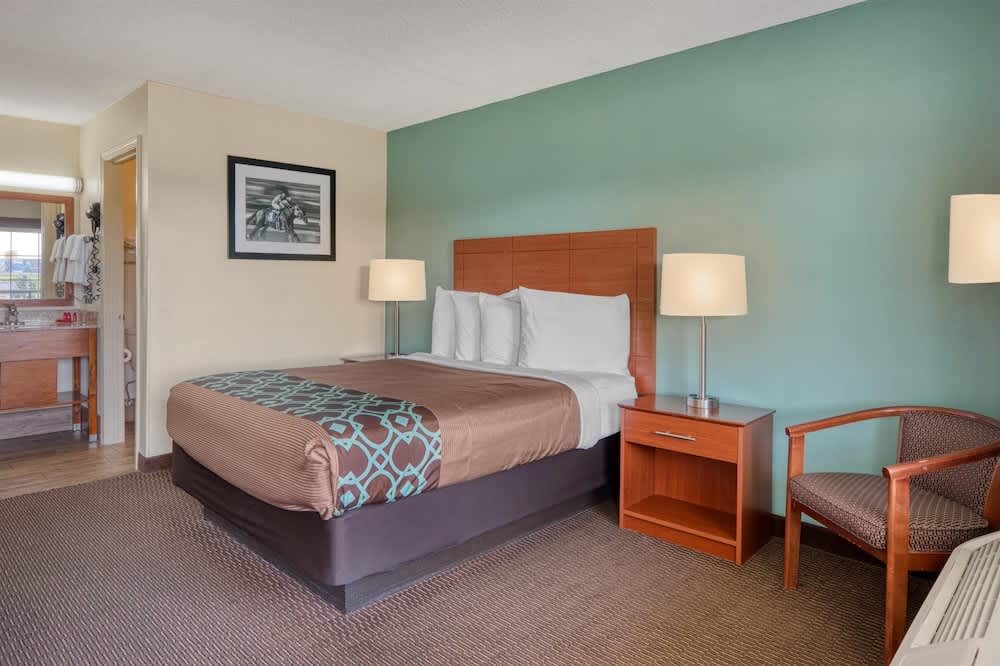 SureStay Hotel by Best Western Bowling Green North 1