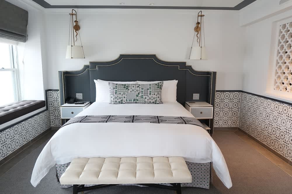 Hotel Californian 1