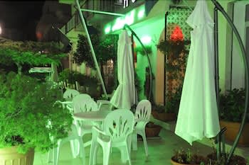 Hotel Mondial 2