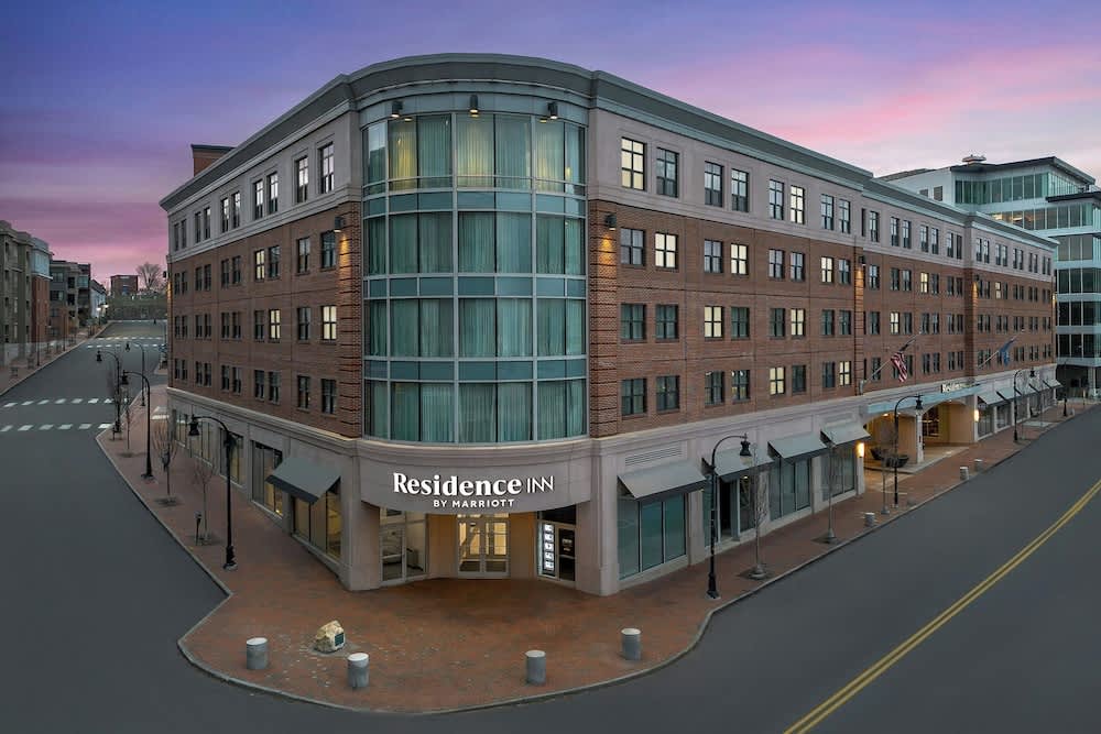 Residence Inn by Marriott Portland Downtown Waterfront 1