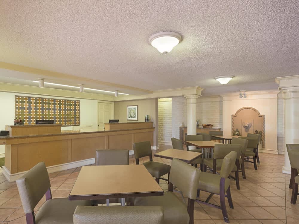 La Quinta Inn by Wyndham San Diego Chula Vista 2