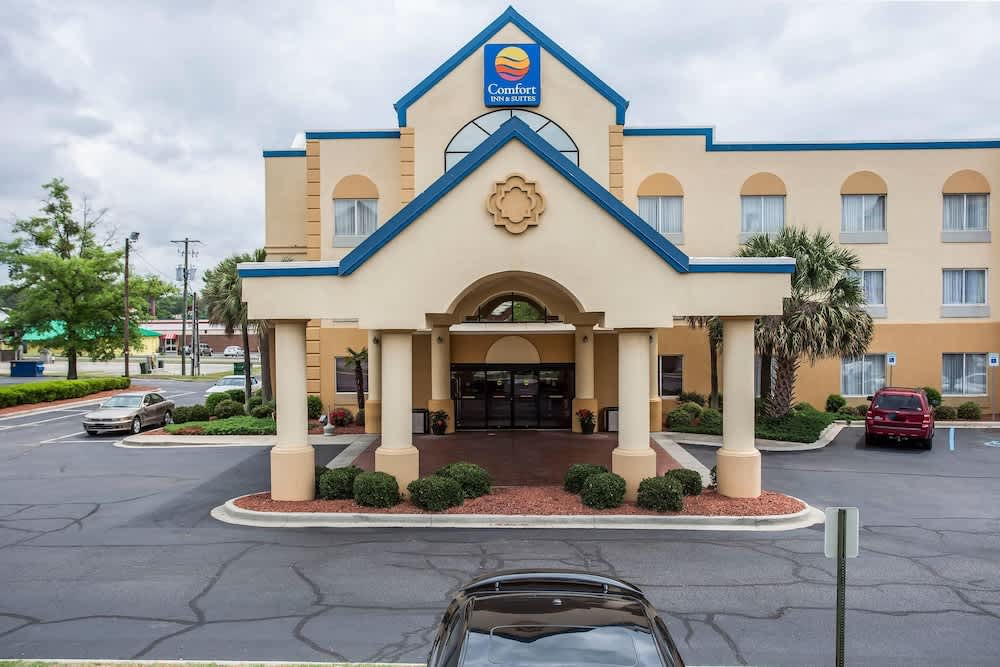 Comfort Inn & Suites FtJackson Maingate 1