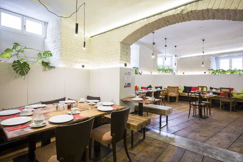Sophie's Hostel 2