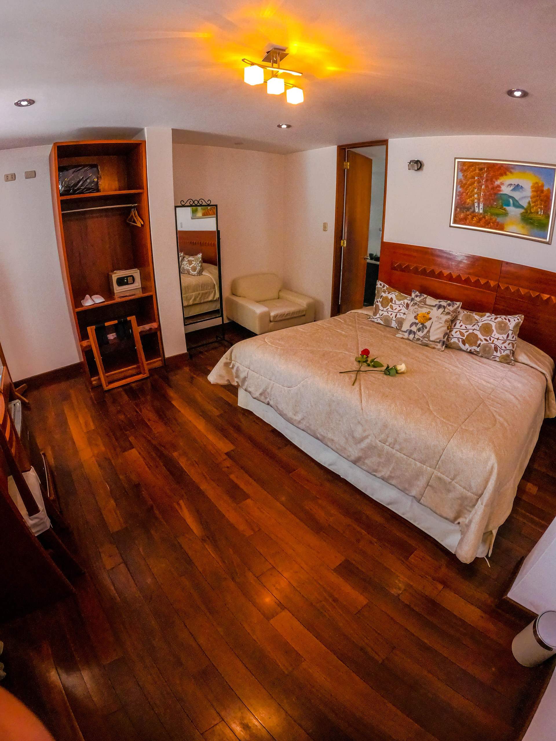 Hotel Tikary 1