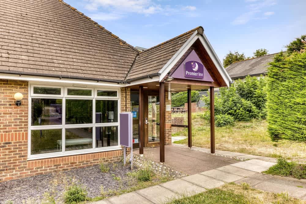 Premier Inn Portsmouth North Harbour 1
