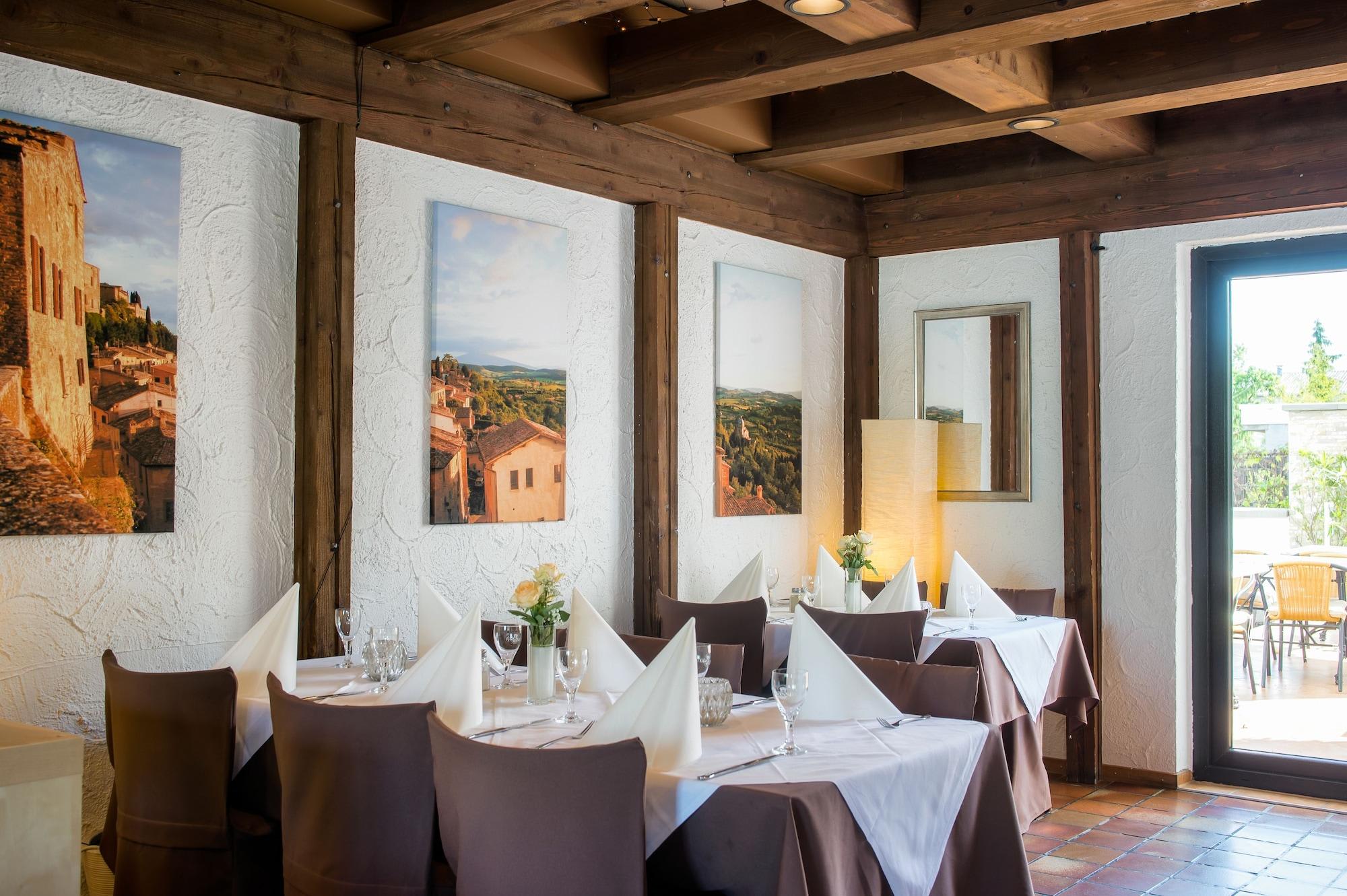 Hotel-Restaurant Schwyzerhüsli 2
