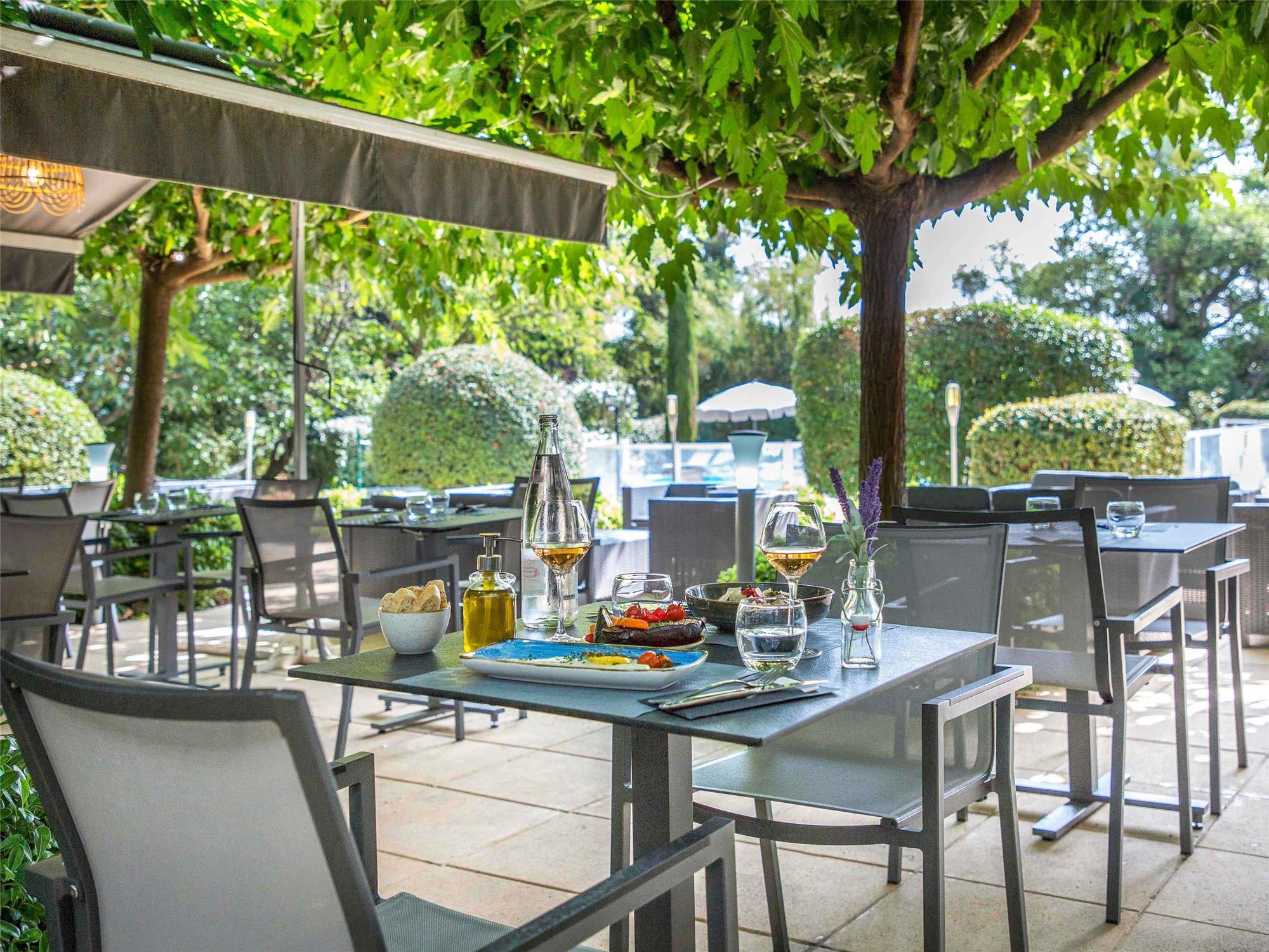 Ibis Cavaillon Portes du Luberon 1