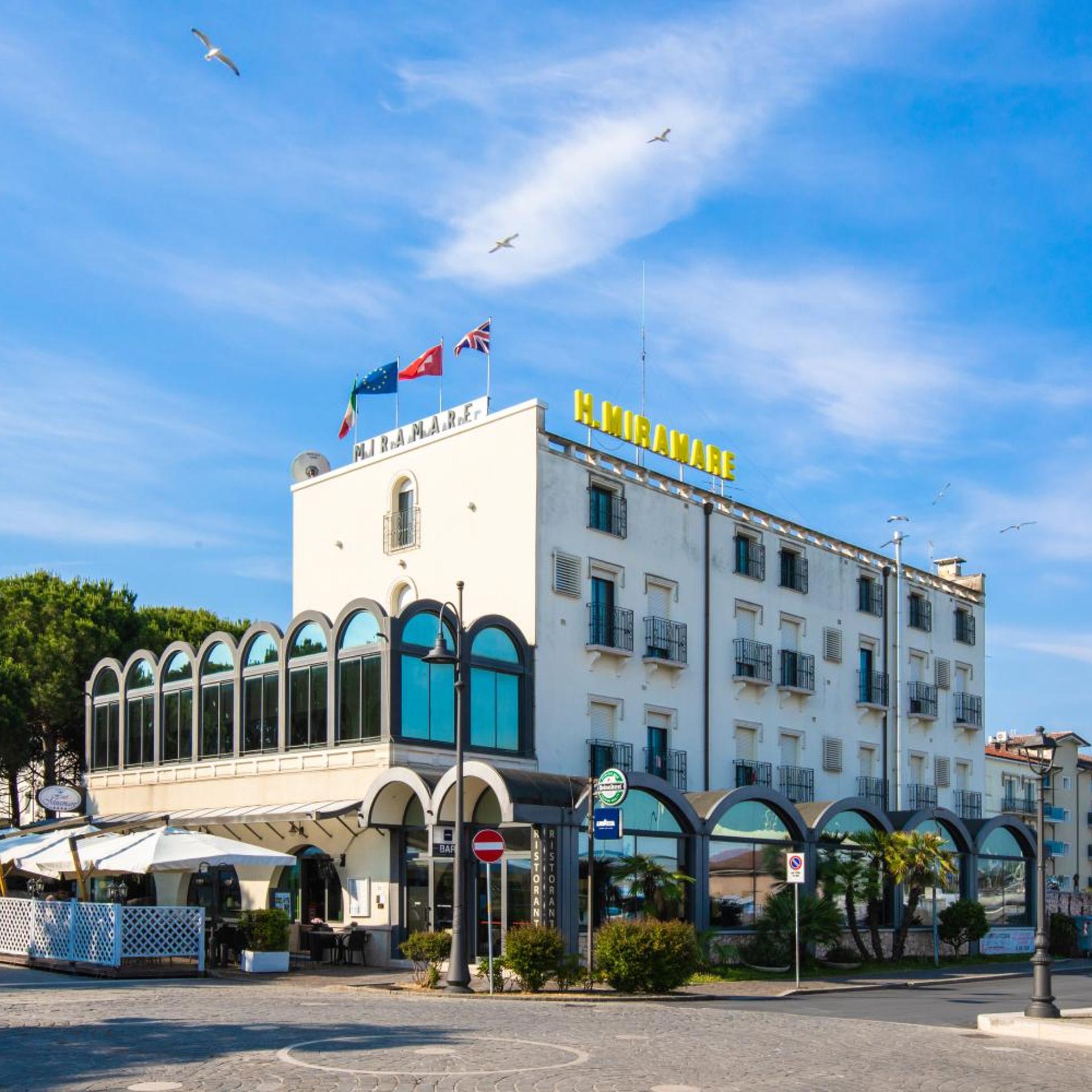 Miramare Hotel Ristorante Convegni aperto tutto l'anno 2