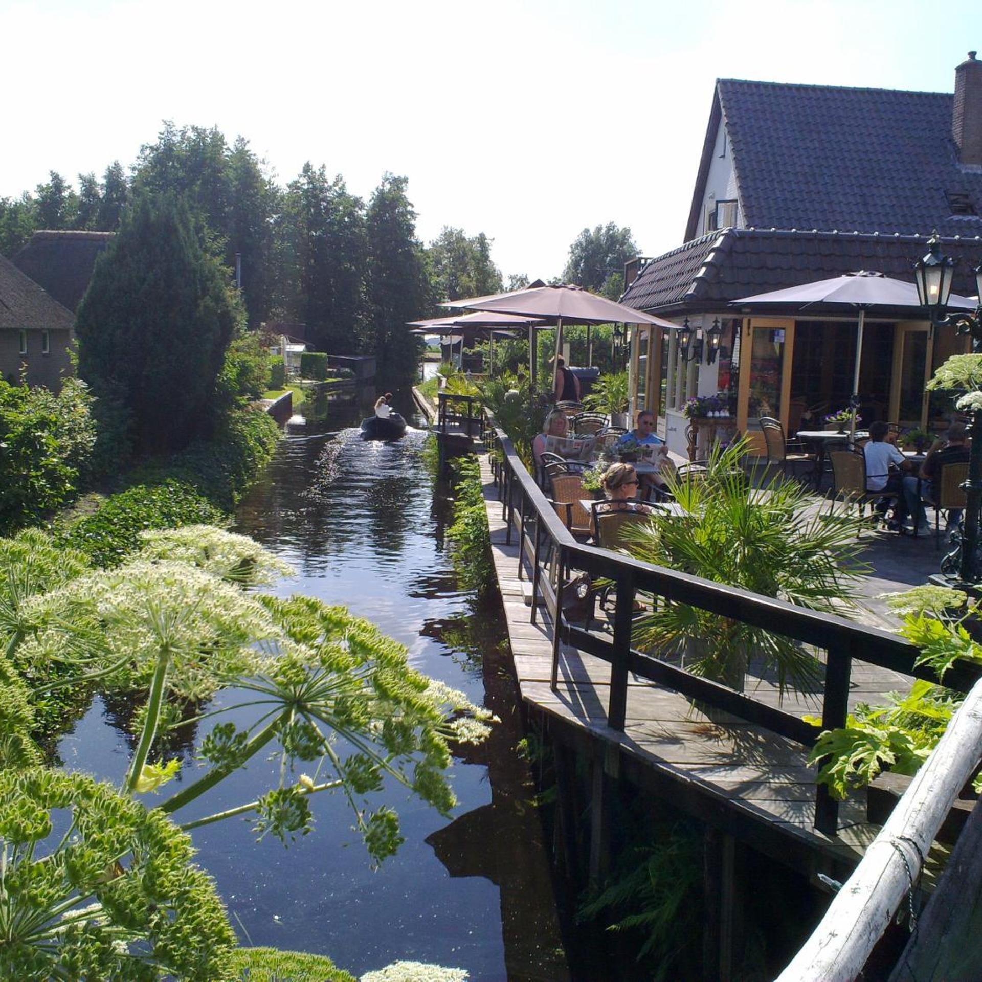 De Dames Van De Jonge Hotel Restaurant 1