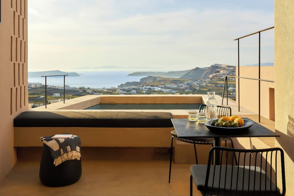 Enorme EOS Santorini - Adults Only 1