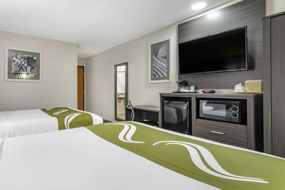 Sonesta Essential Hotels Longview 2