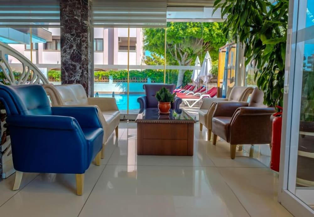 Kleopatra Micador Otel 2